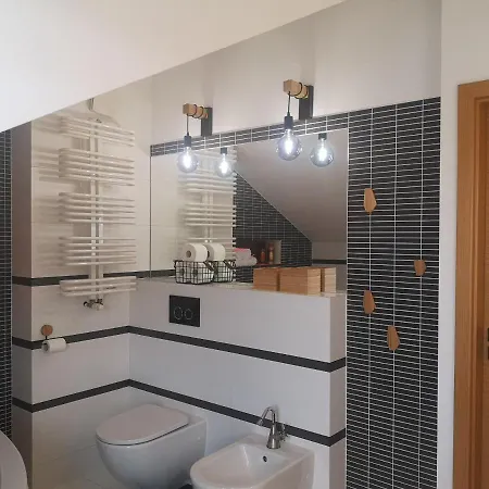 Glam Design - Beautiful, Comfortable And Cosy House With Garden, Free Parking And Wifi Villa *